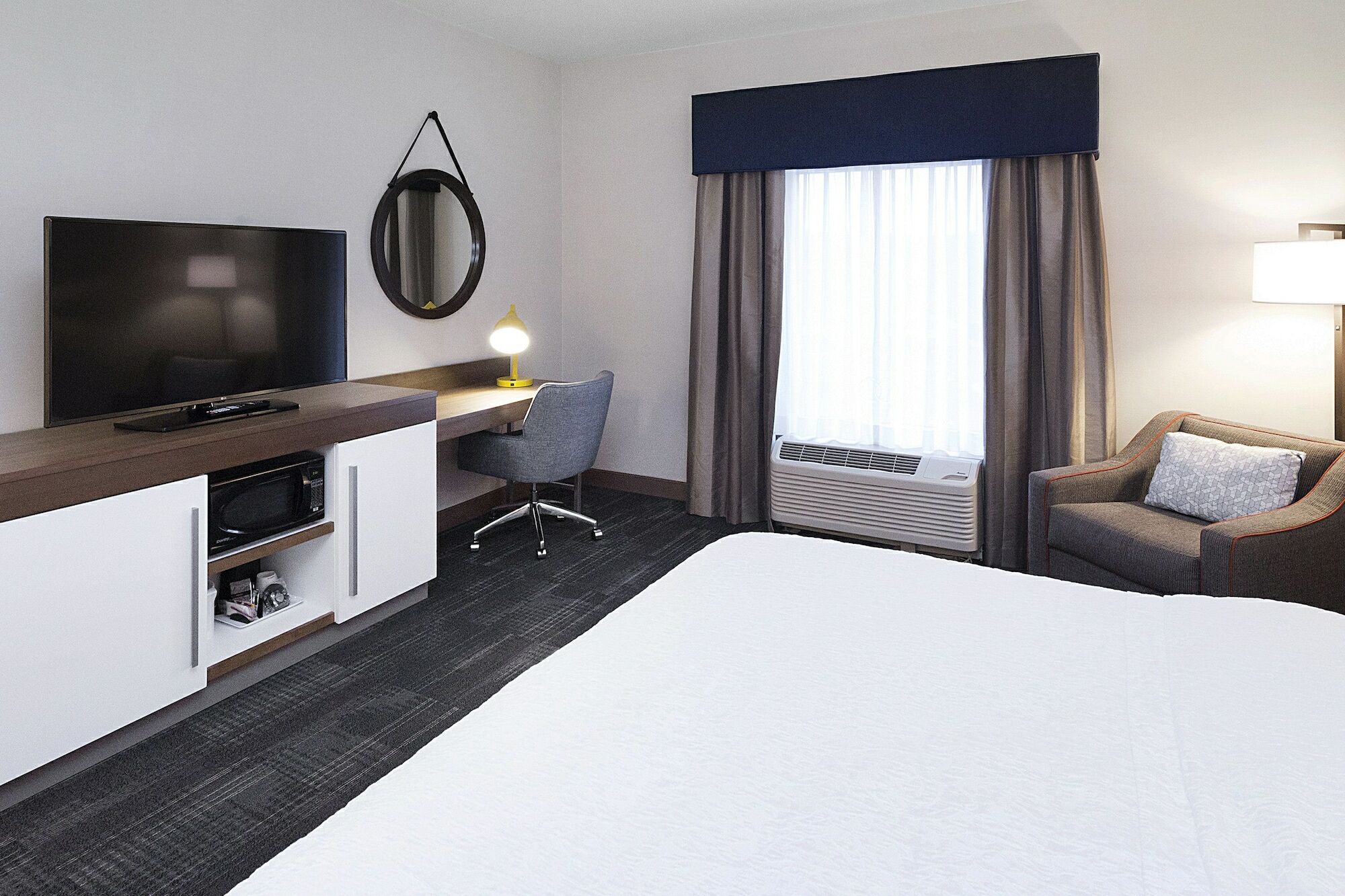 Hampton Inn & Suites Morgantown / University Town Centre Extérieur photo