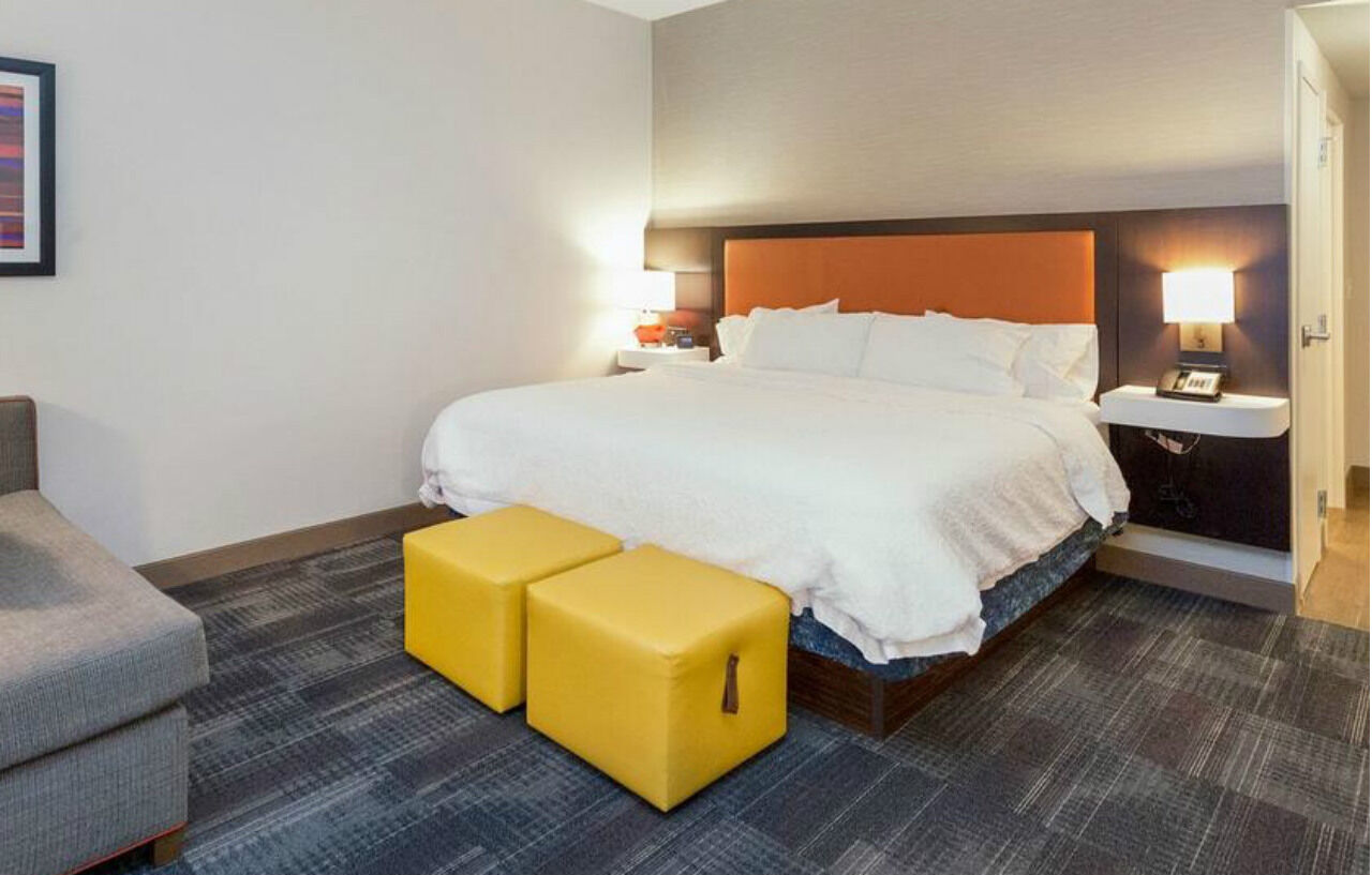 Hampton Inn & Suites Morgantown / University Town Centre Extérieur photo